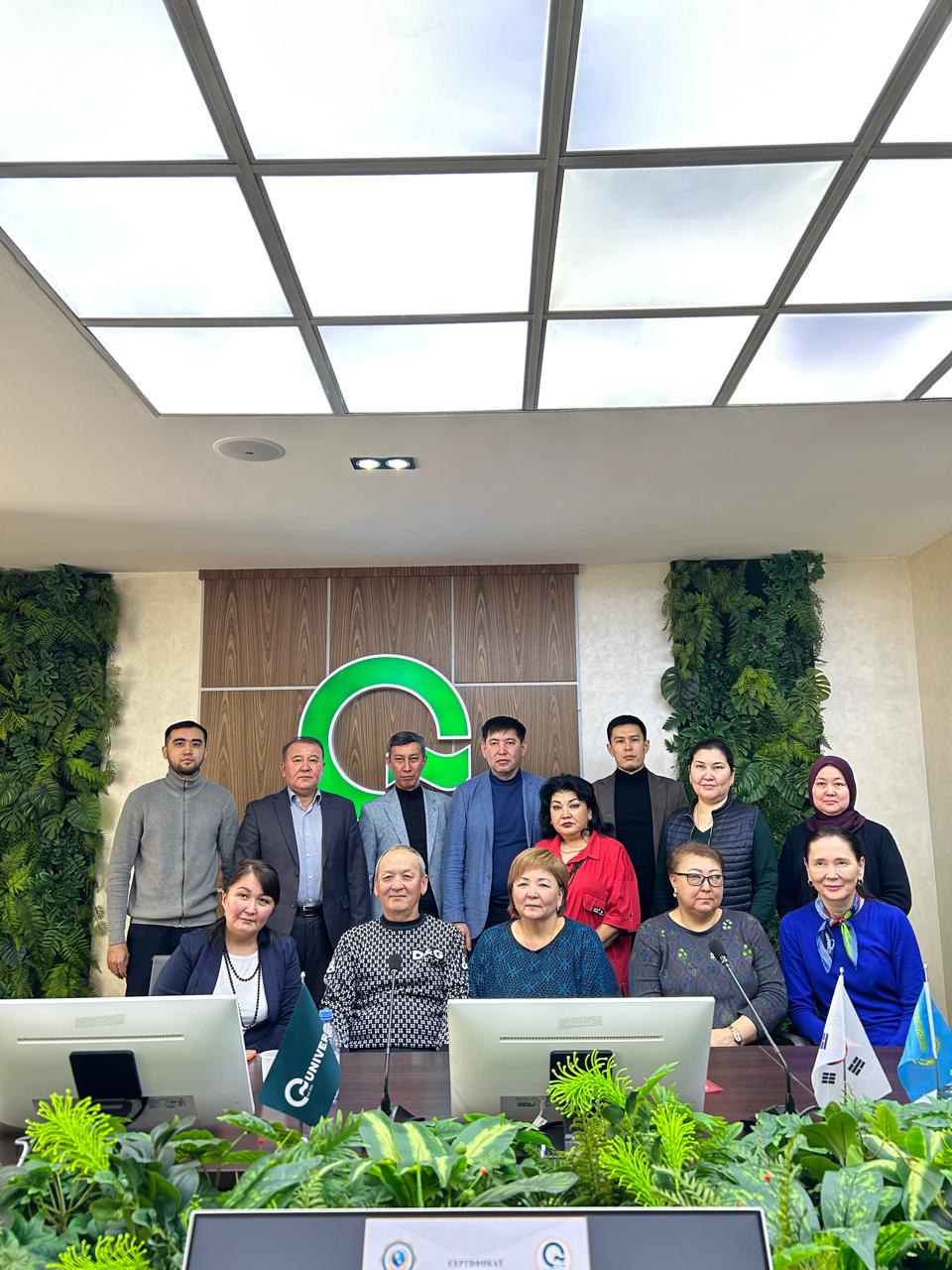 «Құқық» академиялық мектебі Global Professional Development оқу орталығымен бірлесіп «Инновацияларды интеграциялау: білім мен бизнестің тұрақты дамуының жолындағы ақылды технологиялар» тақырыбында дөңгелек үстел ұйымдастырды