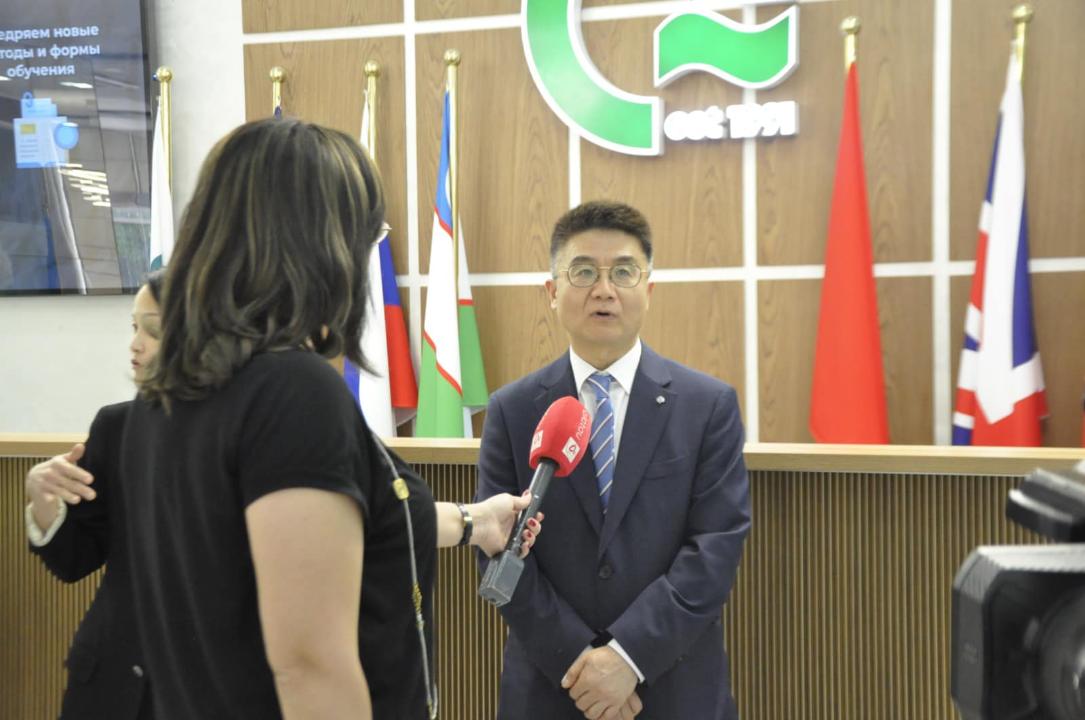 A Korean Education Center has opened at «Q» University»