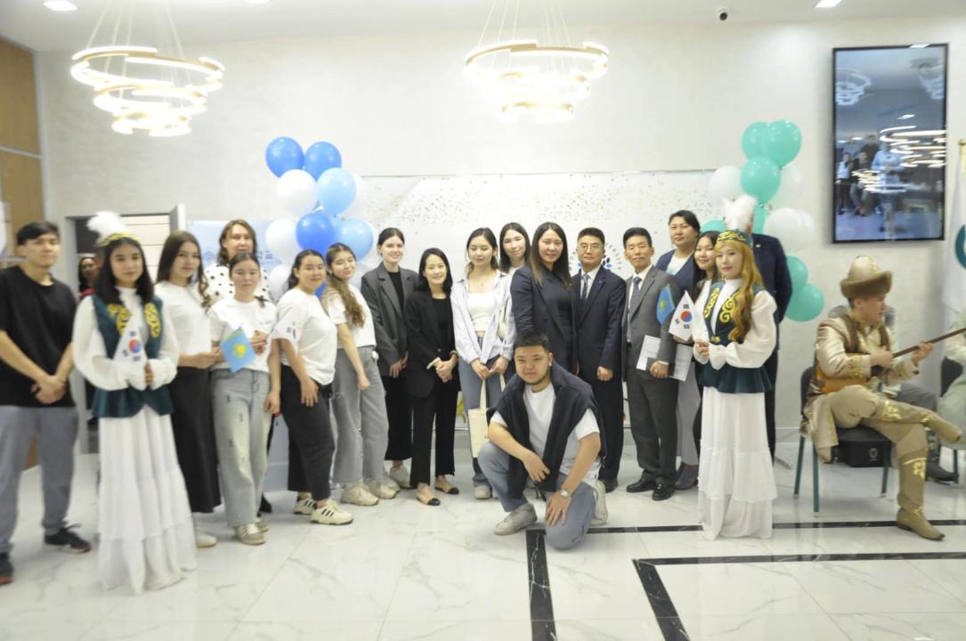 A Korean Education Center has opened at «Q» University»