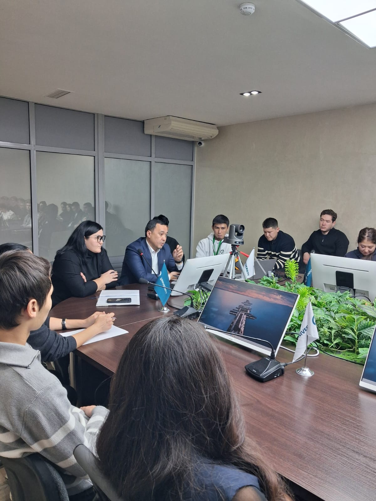 Жұмыс берушілермен кездесу