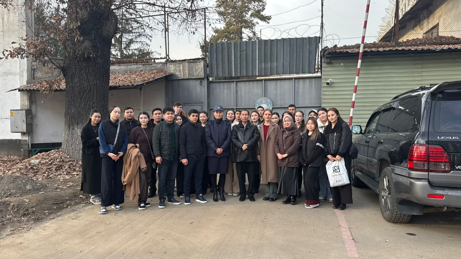 Студенттердің № 11 кәмелетке толмағандарды ұстау үшін орташа қауіпсіздік мекемесіне оқу сапары