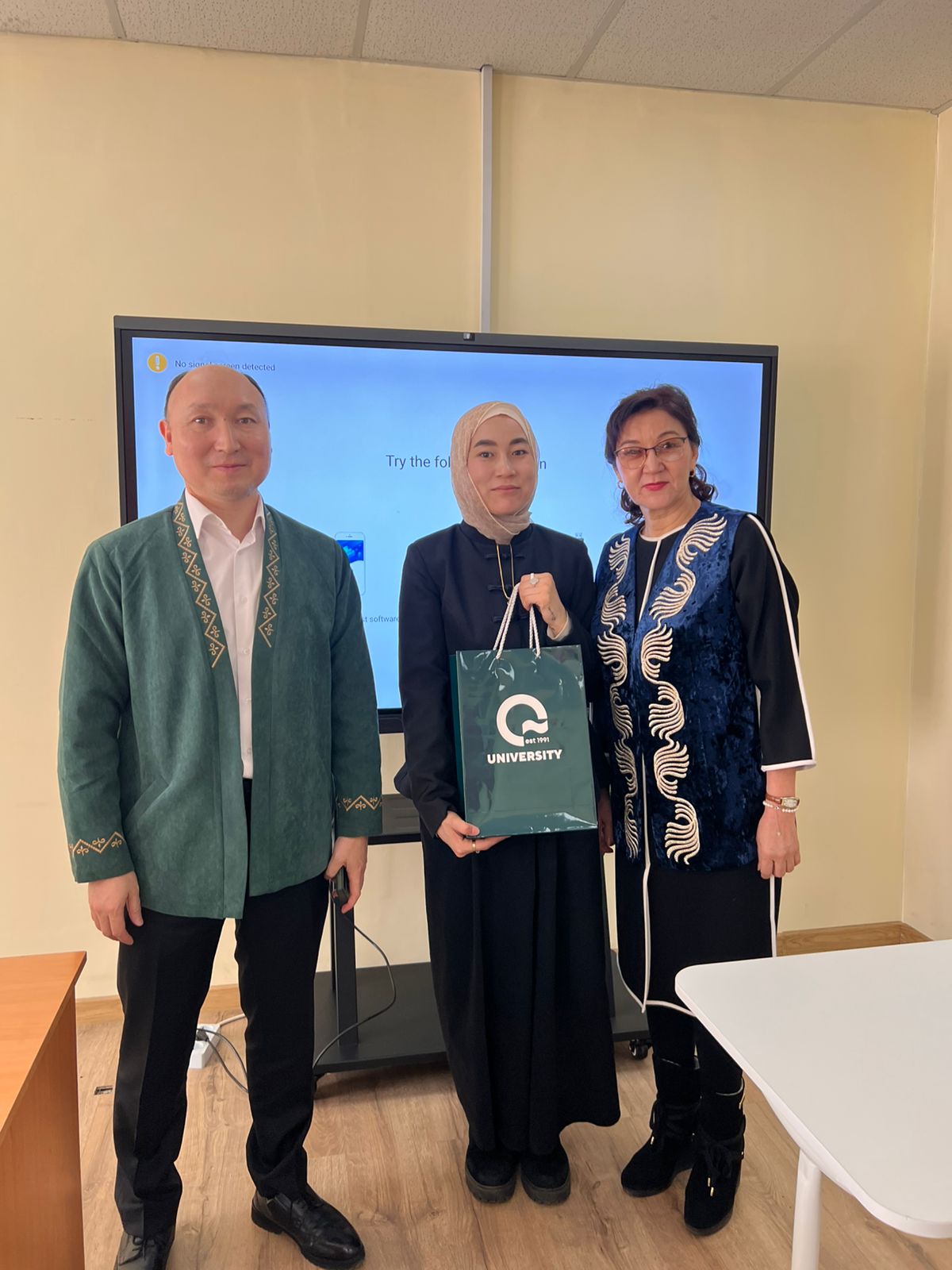 Әл-Фараби атындағы Қазақ ұлттық университетінің оқытушысы Сәндібек Динара Еркінқызы студенттерге қонақ дәрісін оқыды