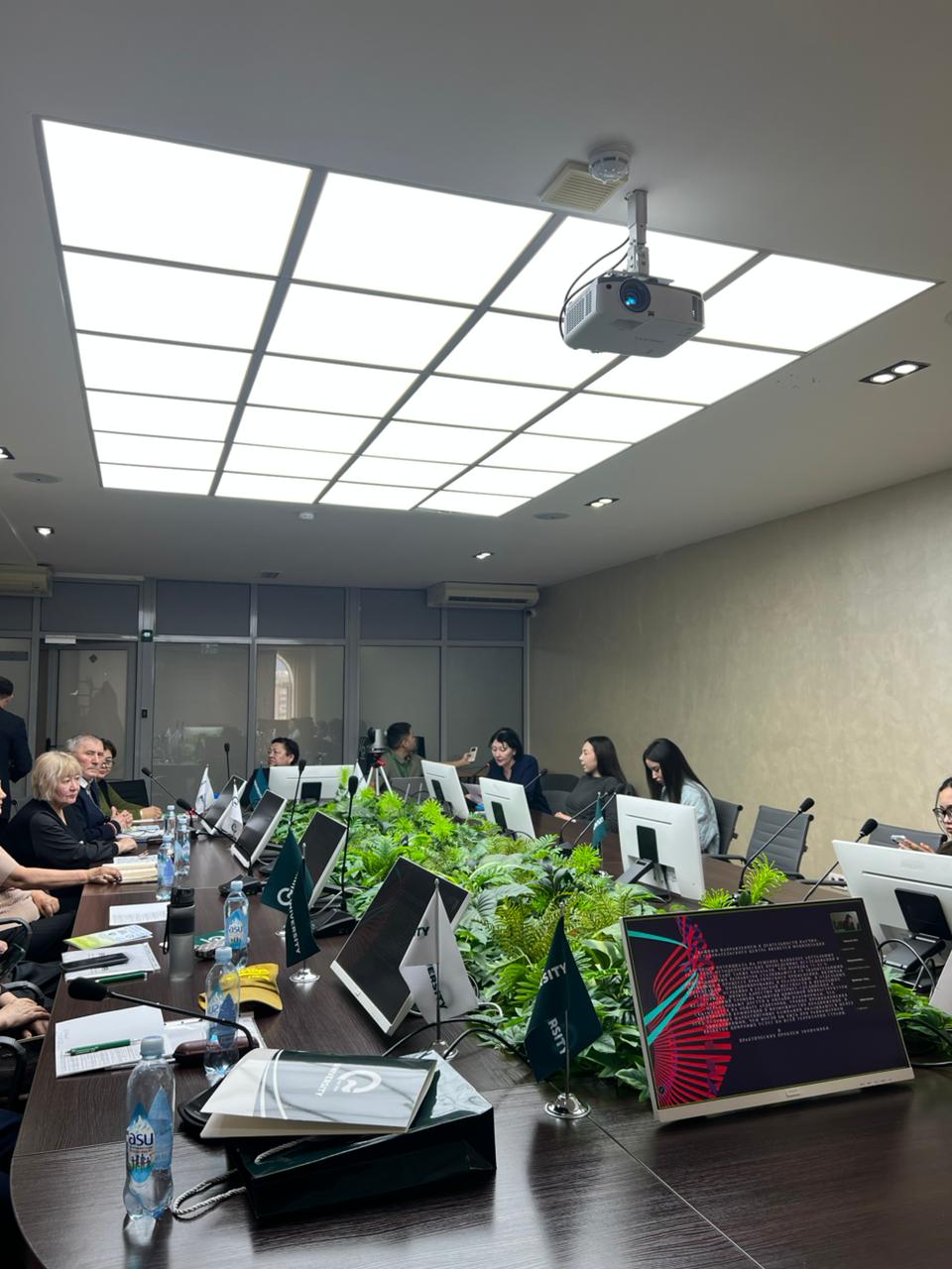 Q University-де Халықаралық ғылыми конгресс сәтті аяқталды