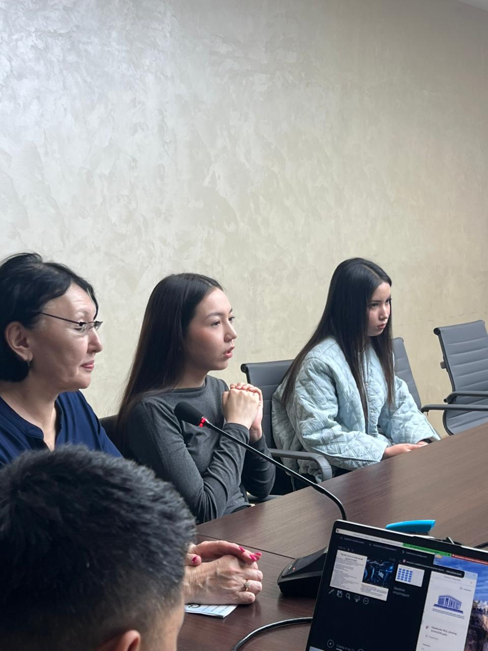 Q University-де Халықаралық ғылыми конгресс сәтті аяқталды