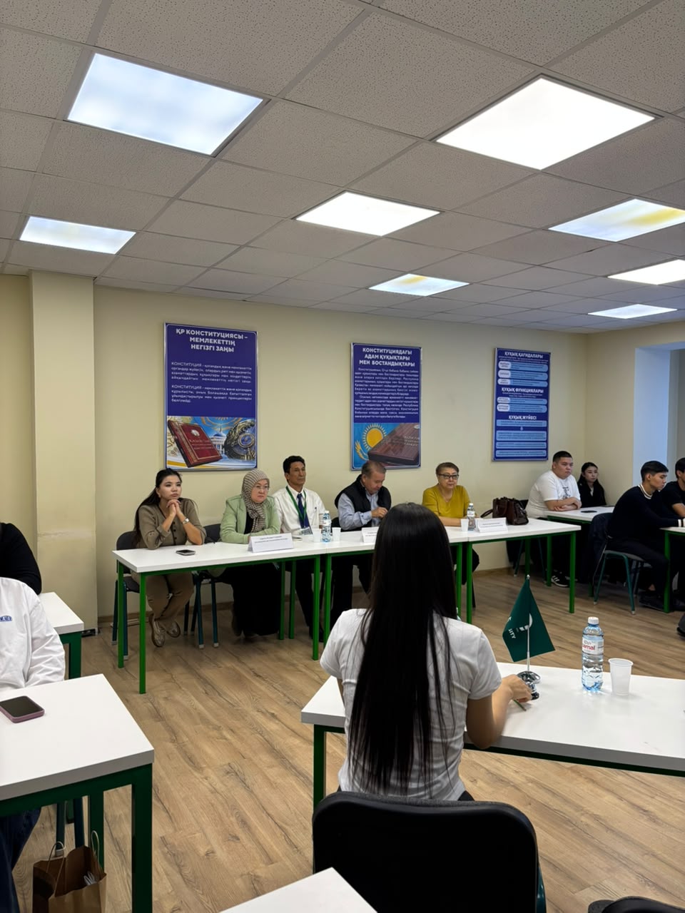 «Жасанды интеллект болашақта құқық саласында адамды толықтай алмастыра ала ма?» тақырыбындағы пікірсайыс