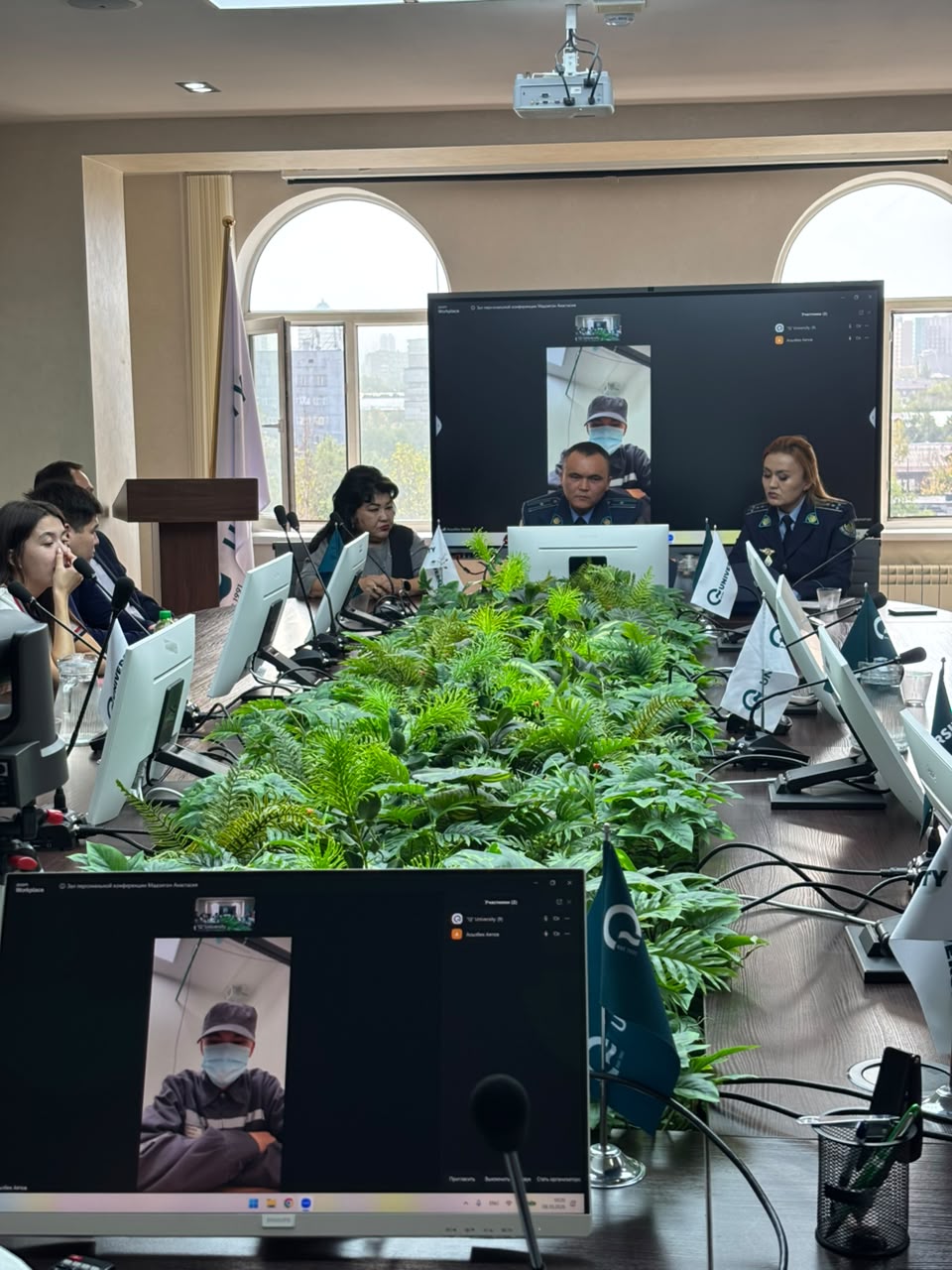 Жастар арасындағы құқық бұзушылықтардың алдын алу тақырыбындағы телемост