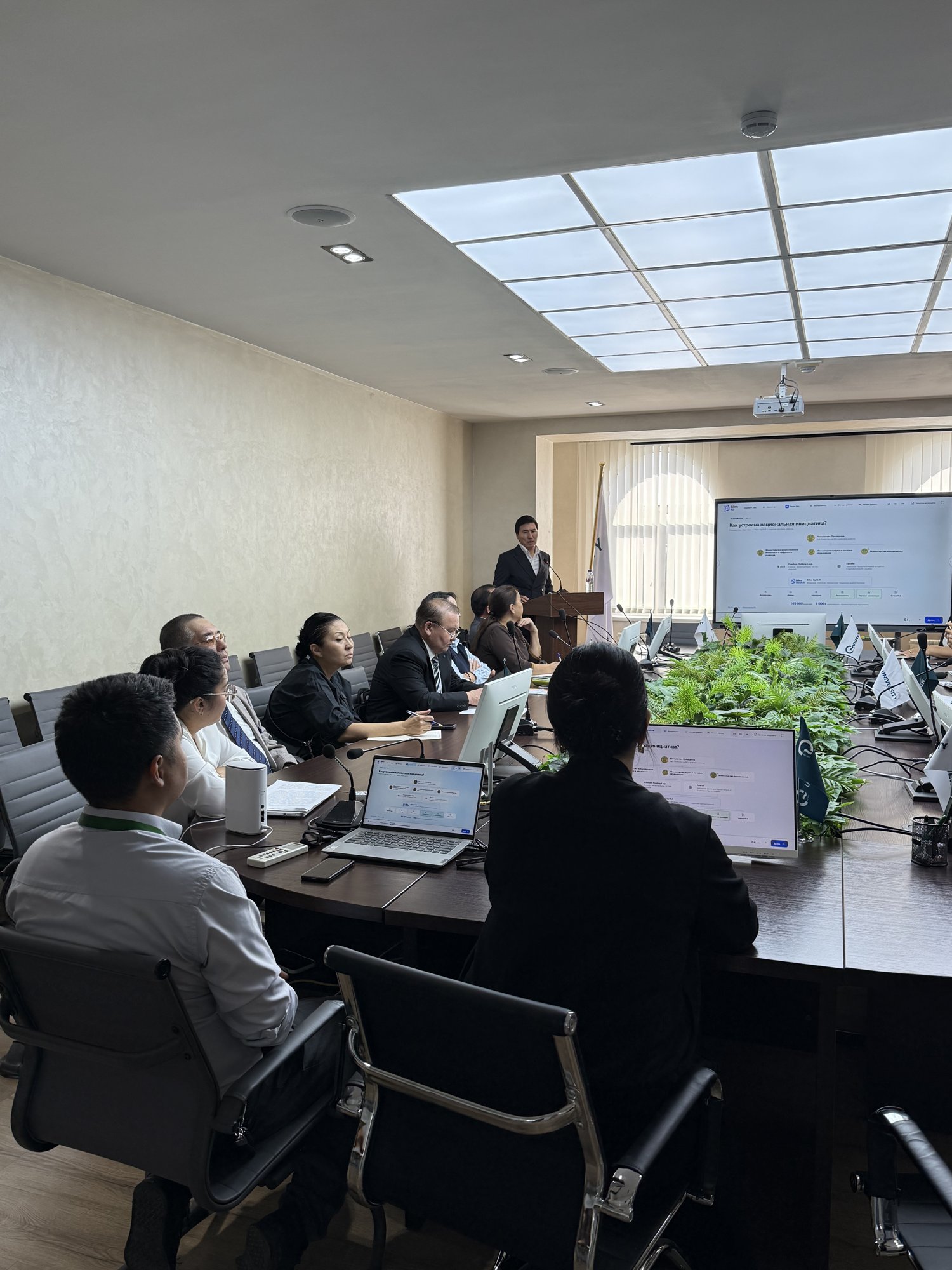 В Q University состоялся практический семинар по технологиям искусственного интеллекта в рамках проекта ChatGPT Edu