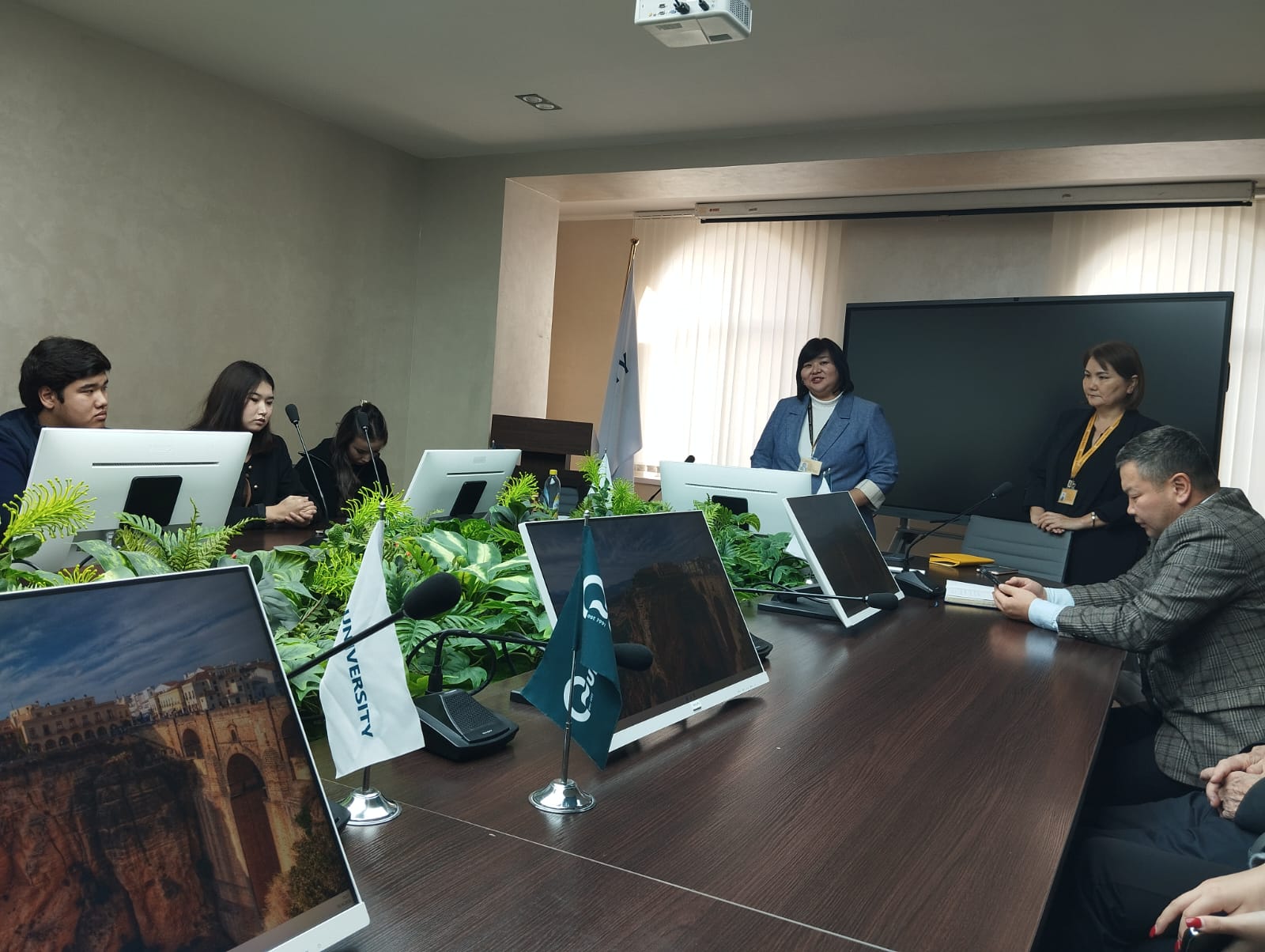 В Академической школе «Бизнес и управление» Q University состоялась гостевая лекция